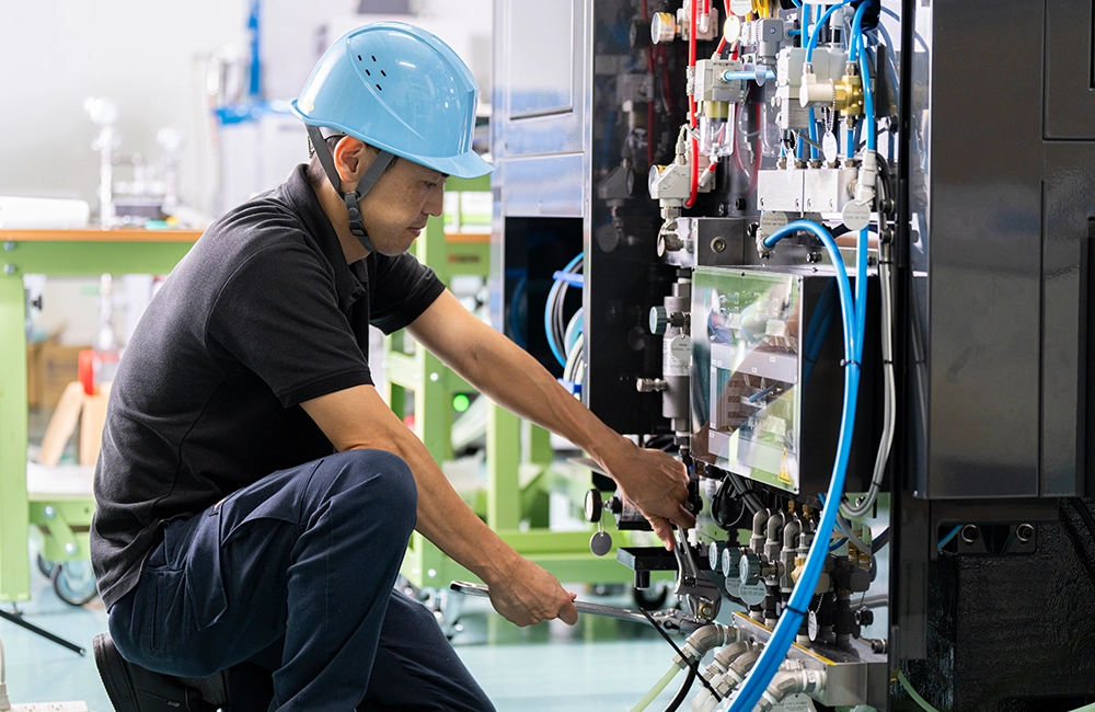 超精密加工機の点検・メンテナンス